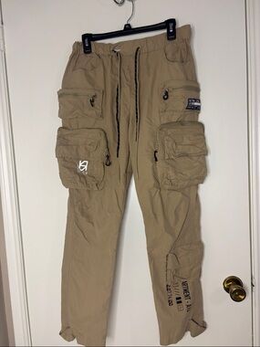 Men's Tan Cargo Pants with Multi-Pocket Utility Design